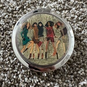 Henri Bendel Compact Mirror